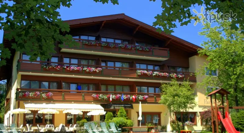 Фото отеля Kirchberg Parkhotel 3* Кицбюэль Австрия экстерьер и бассейны