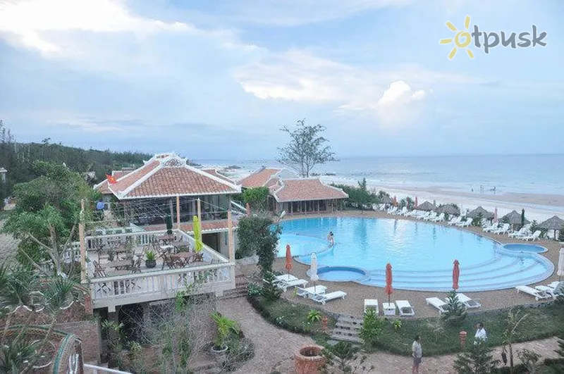 Фото отеля Fengshui Resort & Spa 4* Фантьет Вьетнам экстерьер и бассейны