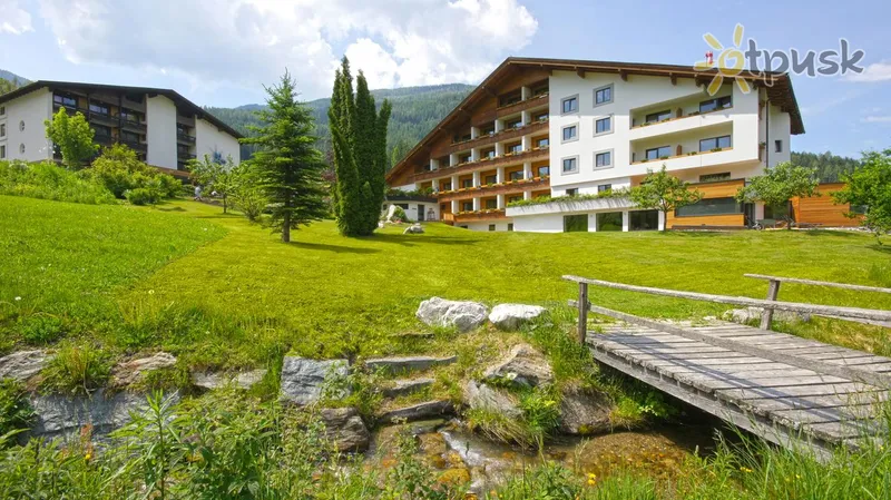 Фото отеля NockResort Hotel 4* Бад Кляйнкирххайм Австрия экстерьер и бассейны