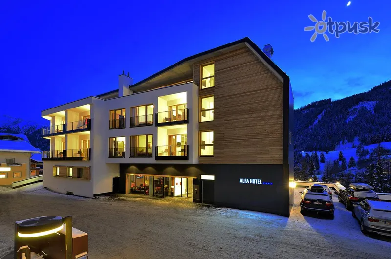 Фото отеля Alfa Hotel 4* Серфаус Австрия экстерьер и бассейны