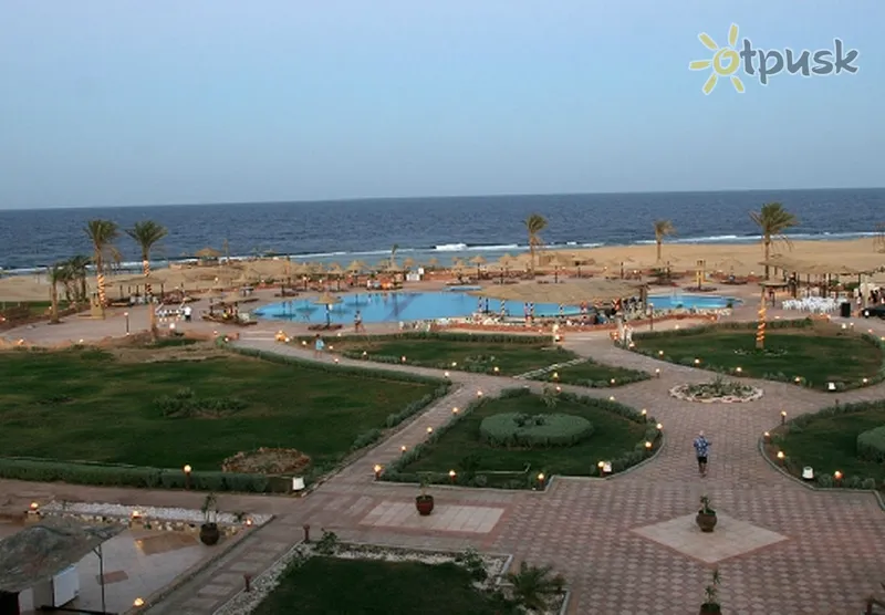 Фото отеля Carnelia Beach Resort 4* Марса Алам Египет экстерьер и бассейны