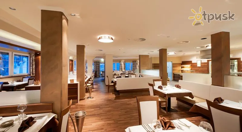 Фото отеля Jennys Schlossl Hotel 4* Серфаус Австрія бари та ресторани