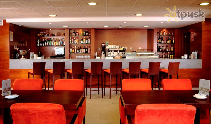 Фото отеля Ganivet Hotel 3* Мадрид Испания бары и рестораны