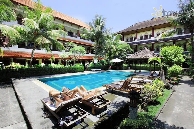 Фото отеля Bakungsari Hotel 3* Кута (о. Бали) Индонезия экстерьер и бассейны