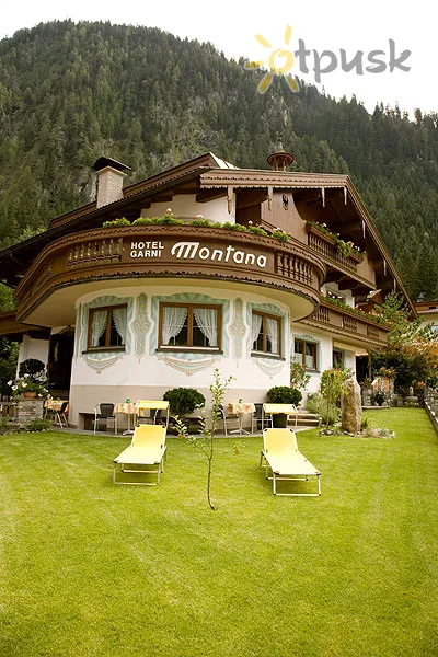 Фото отеля Montana Garni Hotel 3* Майрхофен Австрия экстерьер и бассейны