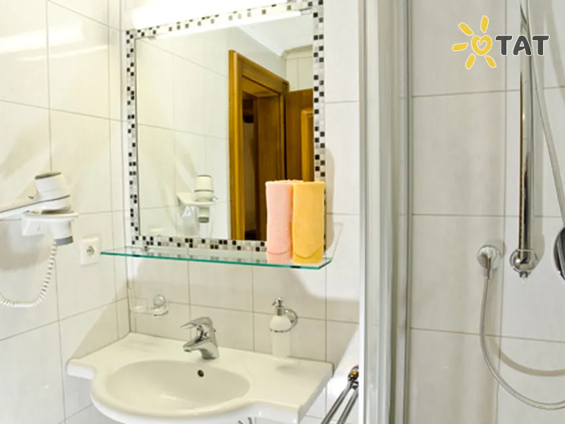 Фото отеля Winkler Garni 3* Ішгль Австрія номери