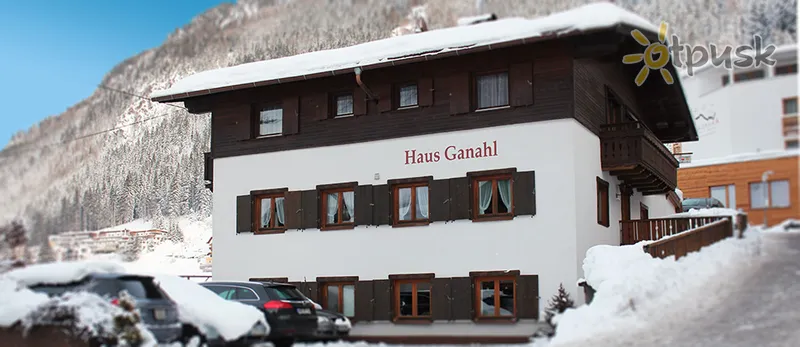 Фото отеля Ganahl Haus 2* Ишгль Австрия экстерьер и бассейны