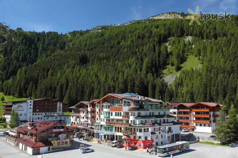 Фото отеля Gletscher & Spa Neuhintertux Hotel 4* Циллерталь Австрия экстерьер и бассейны