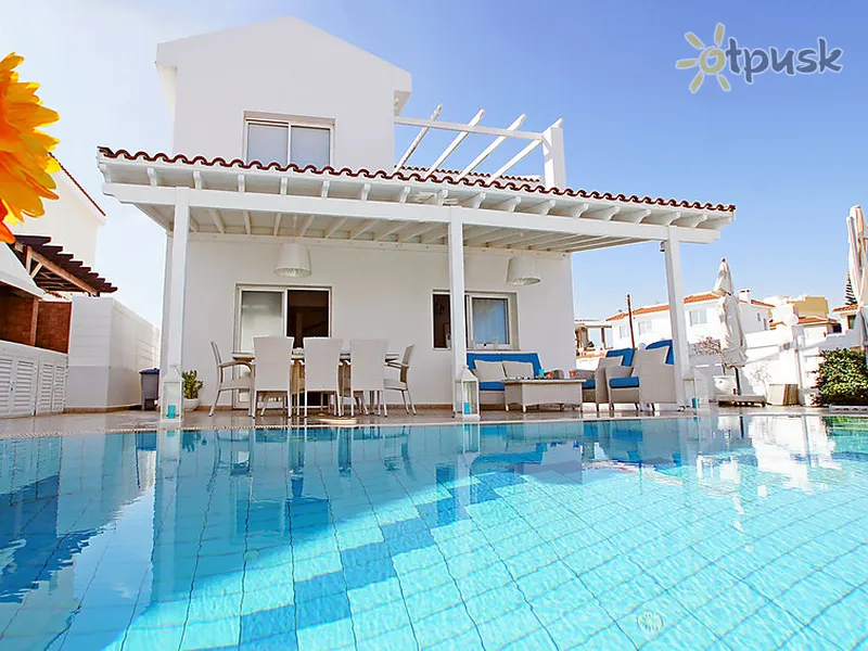 Фото отеля MG Villa 3* Протарас Кипр экстерьер и бассейны