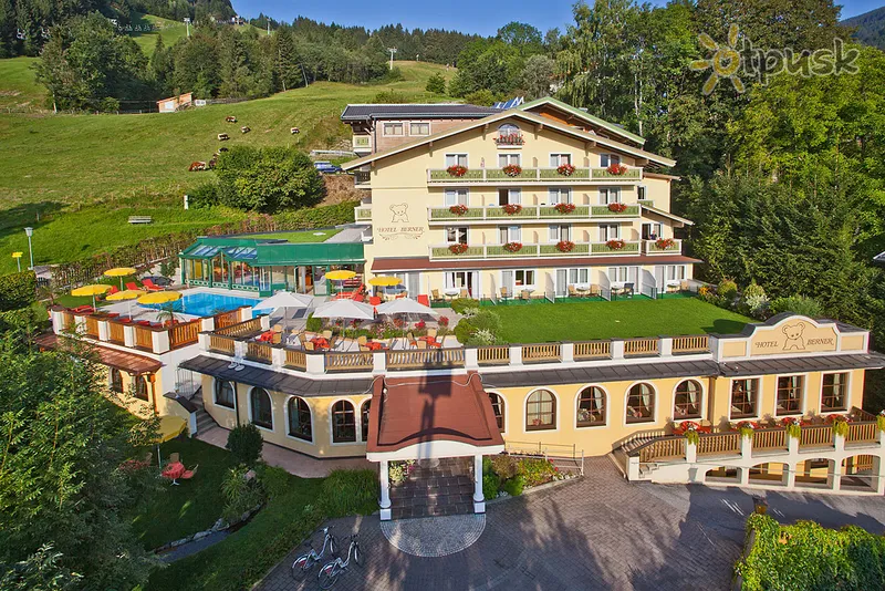 Фото отеля Berner Hotel 4* Цель ам Зее Австрия экстерьер и бассейны