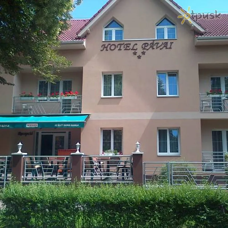 Фото отеля Pavai Hotel 3* Хайдусобосло Угорщина екстер'єр та басейни