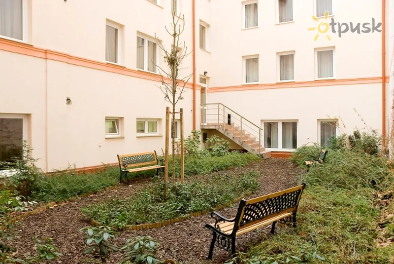 Фото отеля City-Hotel Budapest 4* Будапешт Венгрия экстерьер и бассейны