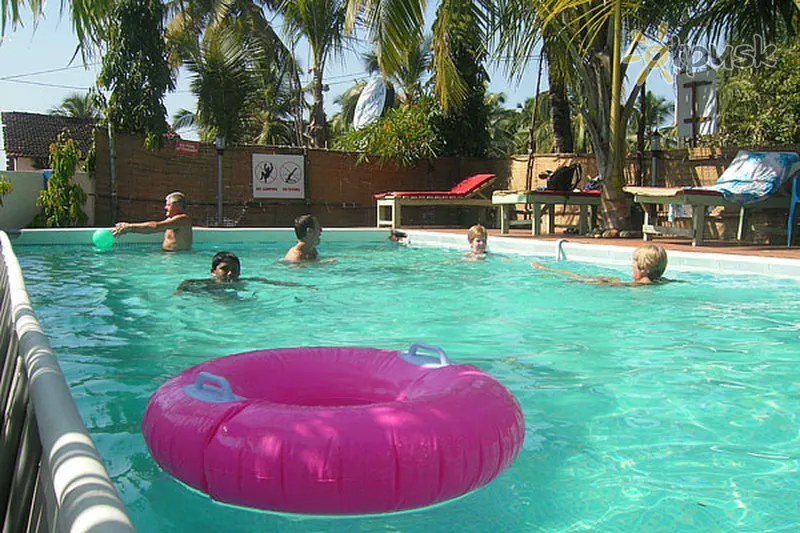 Фото отеля Blue Marine Beach Resort 2* Šiaurės Goa Indija išorė ir baseinai