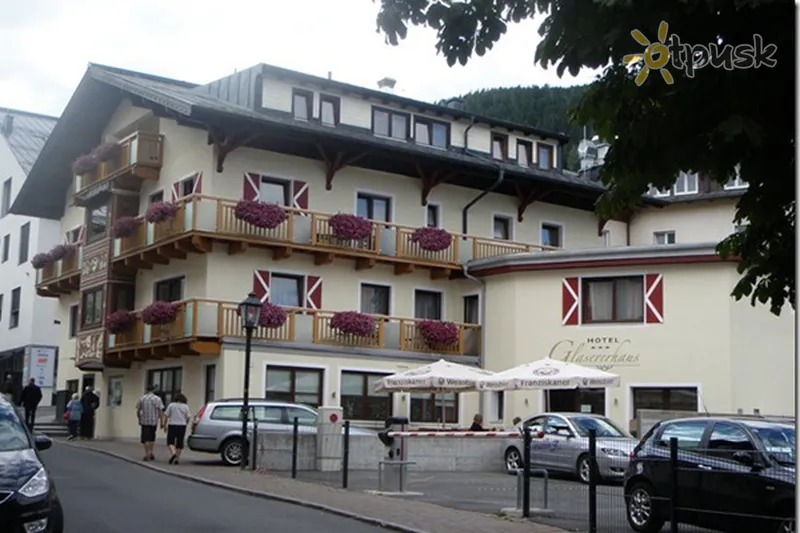 Фото отеля Glasererhaus Hotel 3* Cellamzē Austrija ārpuse un baseini