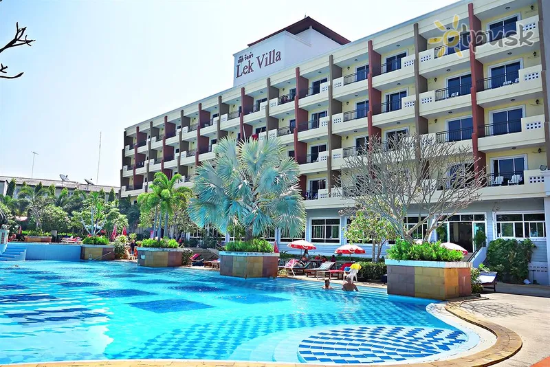 Фото отеля Lek Villa 3* Паттайя Таиланд экстерьер и бассейны