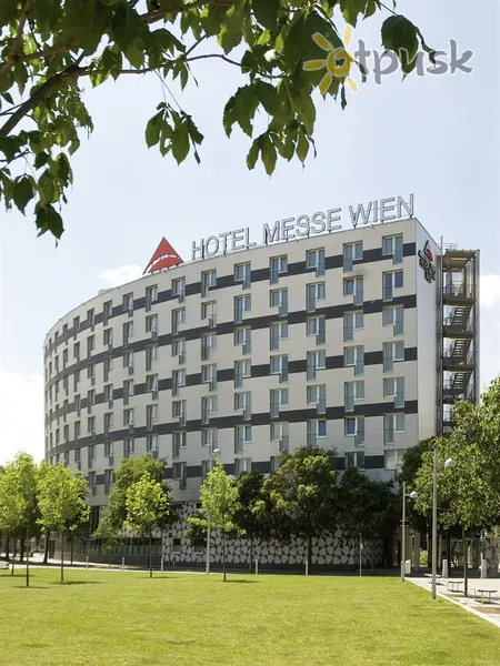 Фото отеля Austria Trend Hotel Messe Wien 3* Вена Австрия экстерьер и бассейны