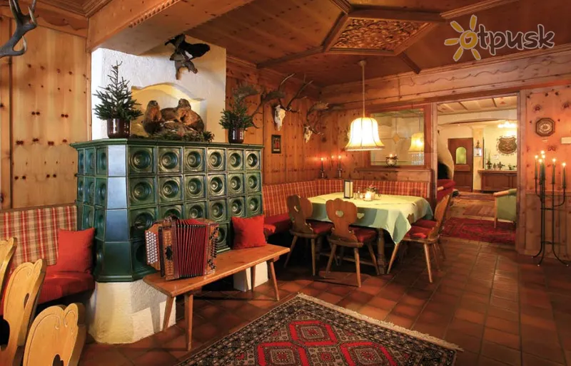 Фото отеля Waldfriede Hotel 4* Fugen Austrija barai ir restoranai