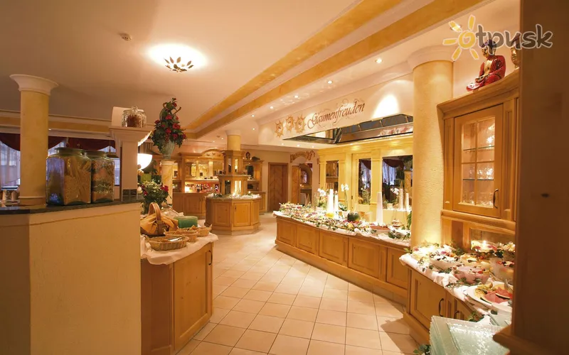 Фото отеля 3 Sonnen Hotel 4* Серфаус Австрия бары и рестораны
