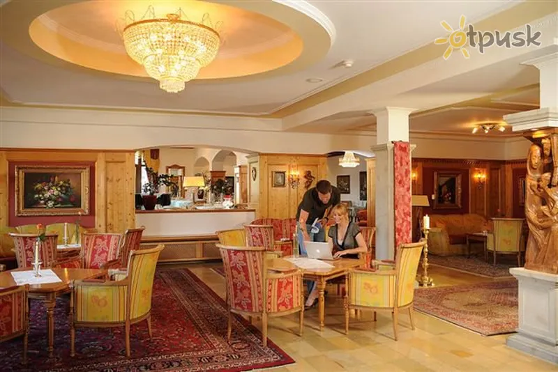 Фото отеля Cervosa Hotel 5* Серфаус Австрія бари та ресторани