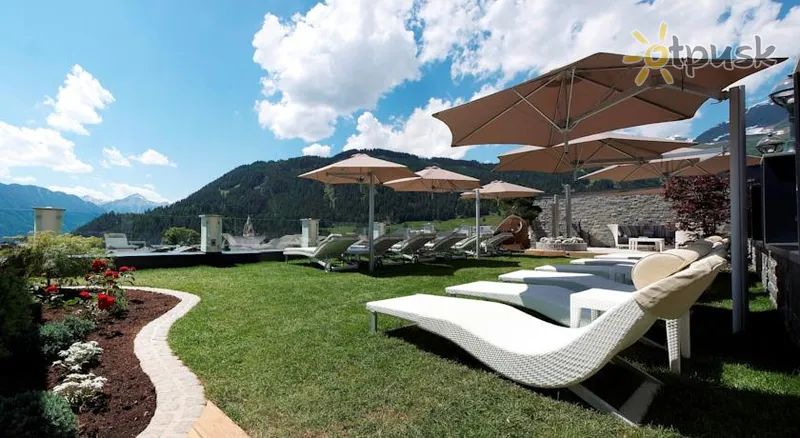 Фото отеля Cervosa Hotel 5* Serfausas Austrija išorė ir baseinai
