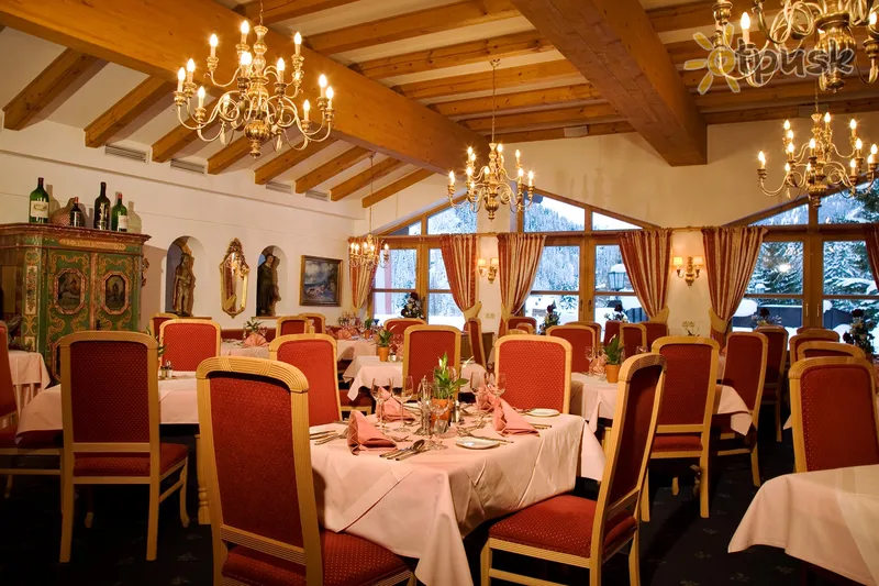 Фото отеля Karl Schranz Hotel 4* Санкт-Антон Австрия бары и рестораны