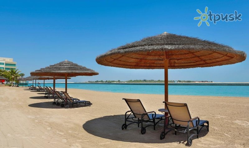 Фото отеля Al Raha Beach Hotel 5* Абу Даби ОАЭ пляж