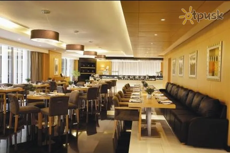 Фото отеля Hala Arjaan by Rotana 4* Абу Даби ОАЭ бары и рестораны