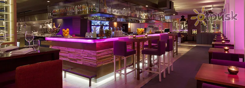 Фото отеля Ramada Apollo Amsterdam Centre 4* Амстердам Нідерланди бари та ресторани