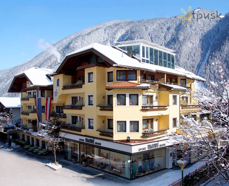 Фото отеля Manni Sporthotel 4* Mayrhofenas Austrija išorė ir baseinai