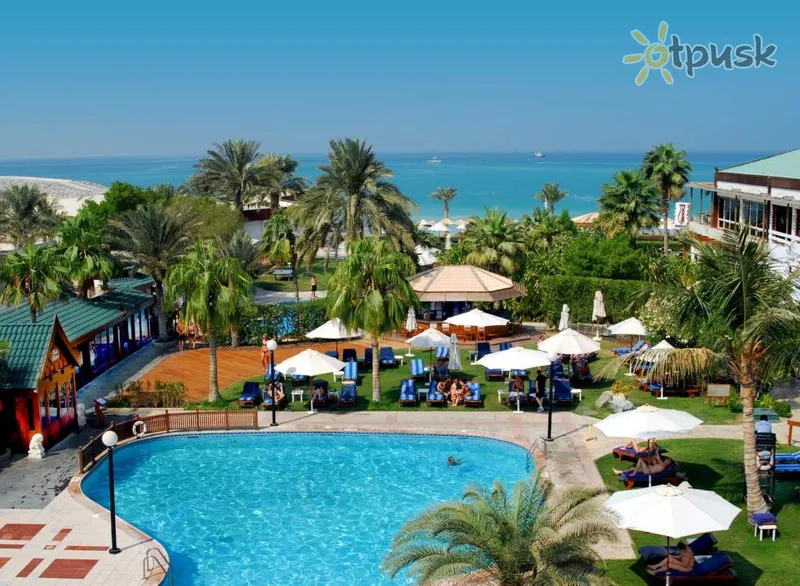 Фото отеля Dubai Marine Beach Resort & Spa 5* Dubajus JAE išorė ir baseinai