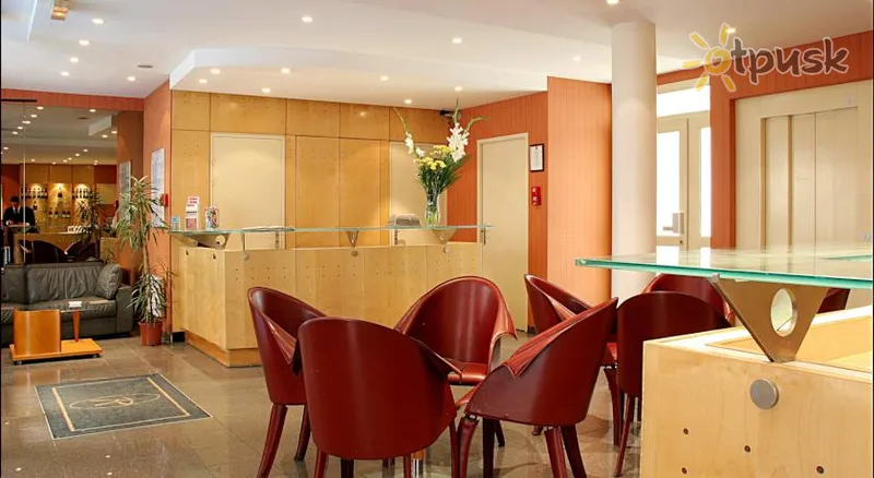 Фото отеля Pavillon Villiers Etoile 3* Parīze Francija vestibils un interjers
