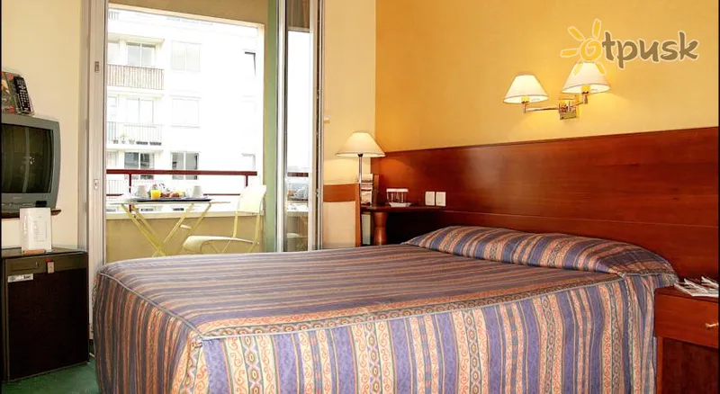 Фото отеля Kyriad Prestige Paris le 209 3* Paryžius Prancūzija kambariai
