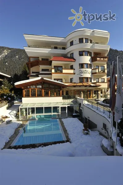 Фото отеля Zillertalerhof Hotel 4* Mayrhofen Austrija ārpuse un baseini