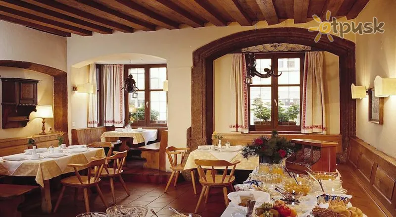 Фото отеля Weisses Kreuz Hotel 3* Insbrukas Austrija barai ir restoranai