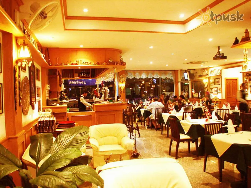 Фото отеля Seven Oaks Inn Pattaya 2* Pataja Taizeme bāri un restorāni