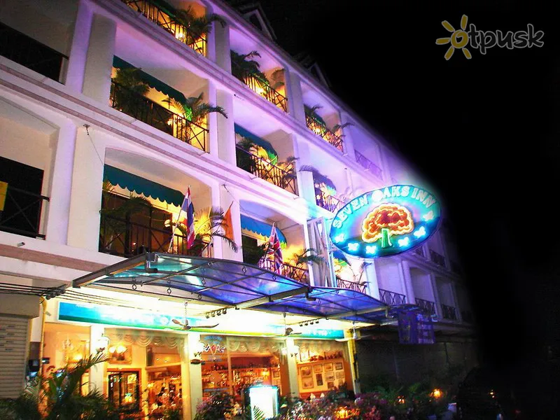Фото отеля Seven Oaks Inn Pattaya 2* Pataja Tailandas išorė ir baseinai