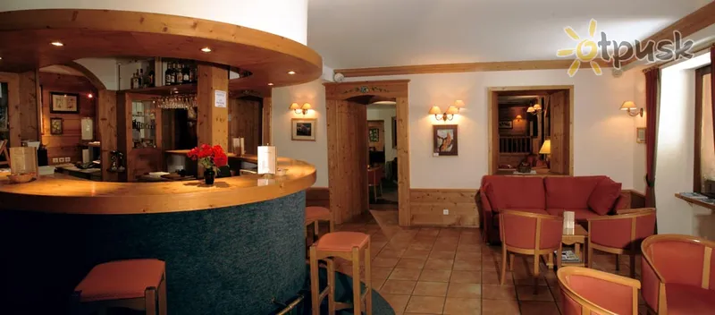 Фото отеля De L`Arve Hotel 3* Шамони Франция лобби и интерьер