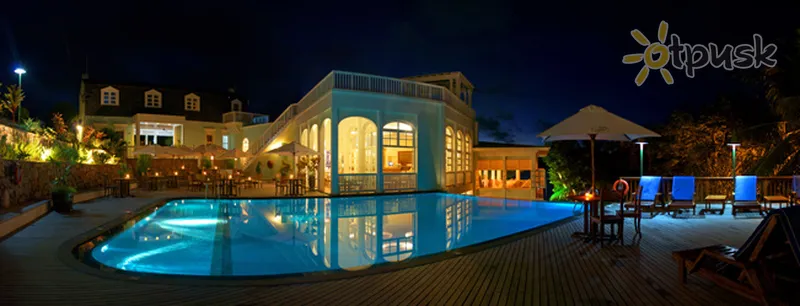 Фото отеля L'Archipel Hotel 4* о. Праслин Сейшельские о-ва экстерьер и бассейны