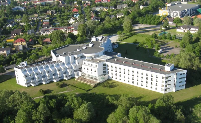 Фото отеля Strand Spa & Conference Hotel 4* Пярну Эстония экстерьер и бассейны