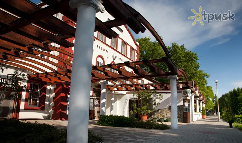 Фото отеля Baranya Hotel 3* Харкань Угорщина екстер'єр та басейни