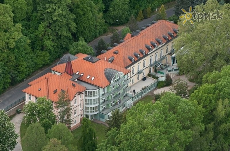 Фото отеля Heviz Spa Hotel 4* Хевиз Венгрия экстерьер и бассейны