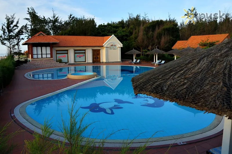 Фото отеля Doi Su Resort 3* Фант'єт В'єтнам екстер'єр та басейни