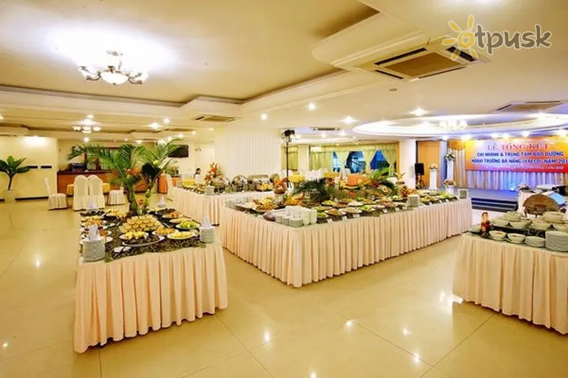 Фото отеля Bamboo Green Central Hotel 3* Дананг В'єтнам бари та ресторани
