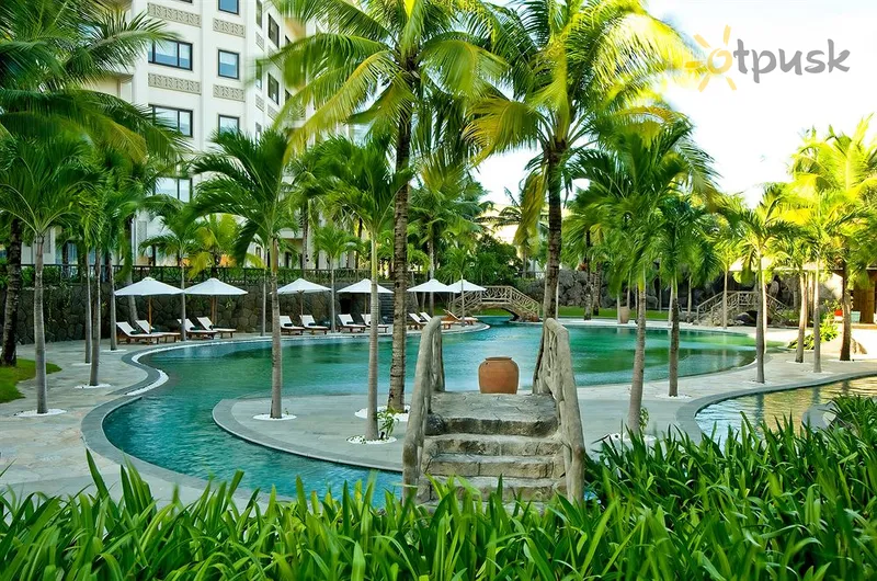 Фото отеля Olalani Resort & Condotel 5* Дананг В'єтнам екстер'єр та басейни