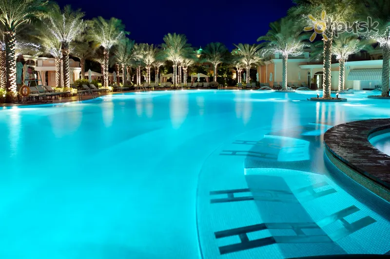 Фото отеля Kempinski Hotel & Residences Palm Jumeirah 5* Дубай ОАЕ екстер'єр та басейни