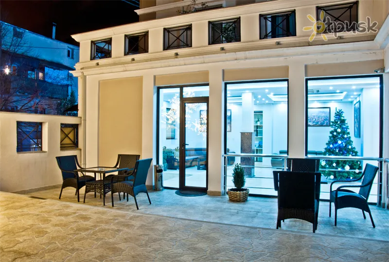 Фото отеля Urban Boutique Hotel 4* Тбилиси Грузия лобби и интерьер