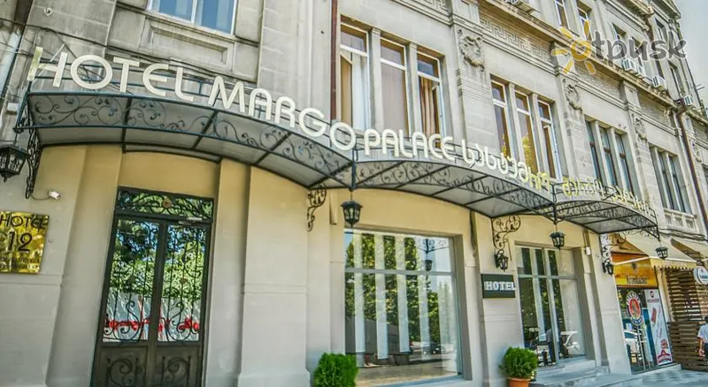 Фото отеля Margo Palace Hotel 4* Tbilisis Gruzija išorė ir baseinai