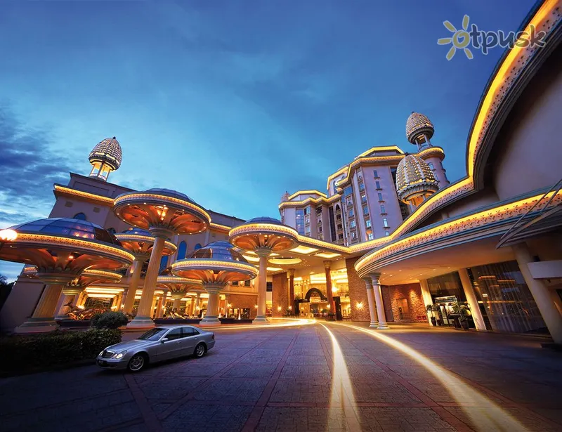 Фото отеля Sunway Resort Hotel & Spa 5* Куала-Лумпур Малайзия экстерьер и бассейны