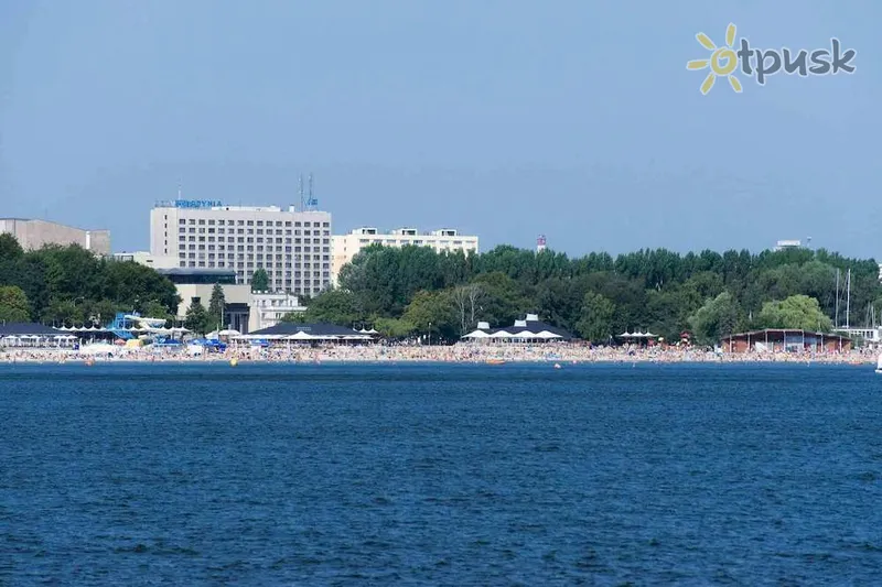 Фото отеля Orbis Gdynia Hotel 3* Гдыня Польша экстерьер и бассейны