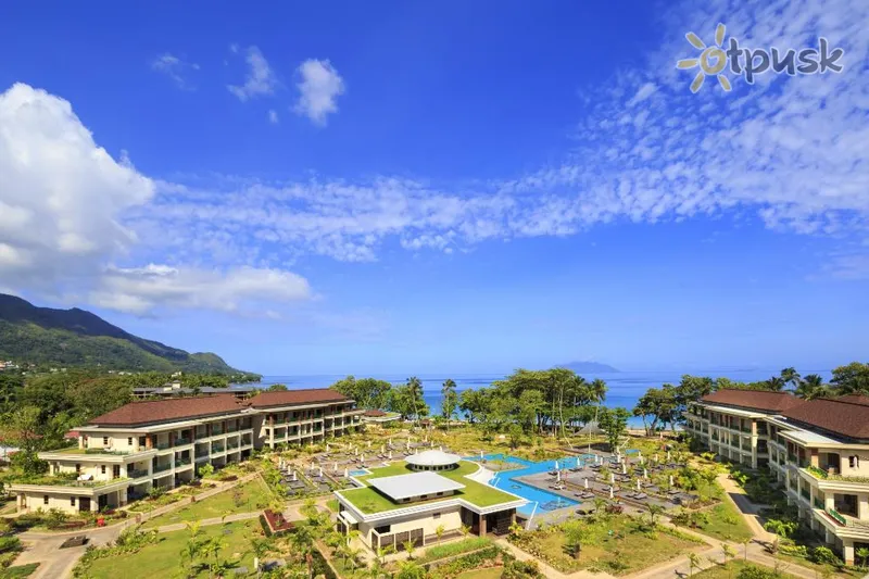 Фото отеля Savoy Seychelles Resort & Spa 5* par. Mahe Seišelu salas ārpuse un baseini